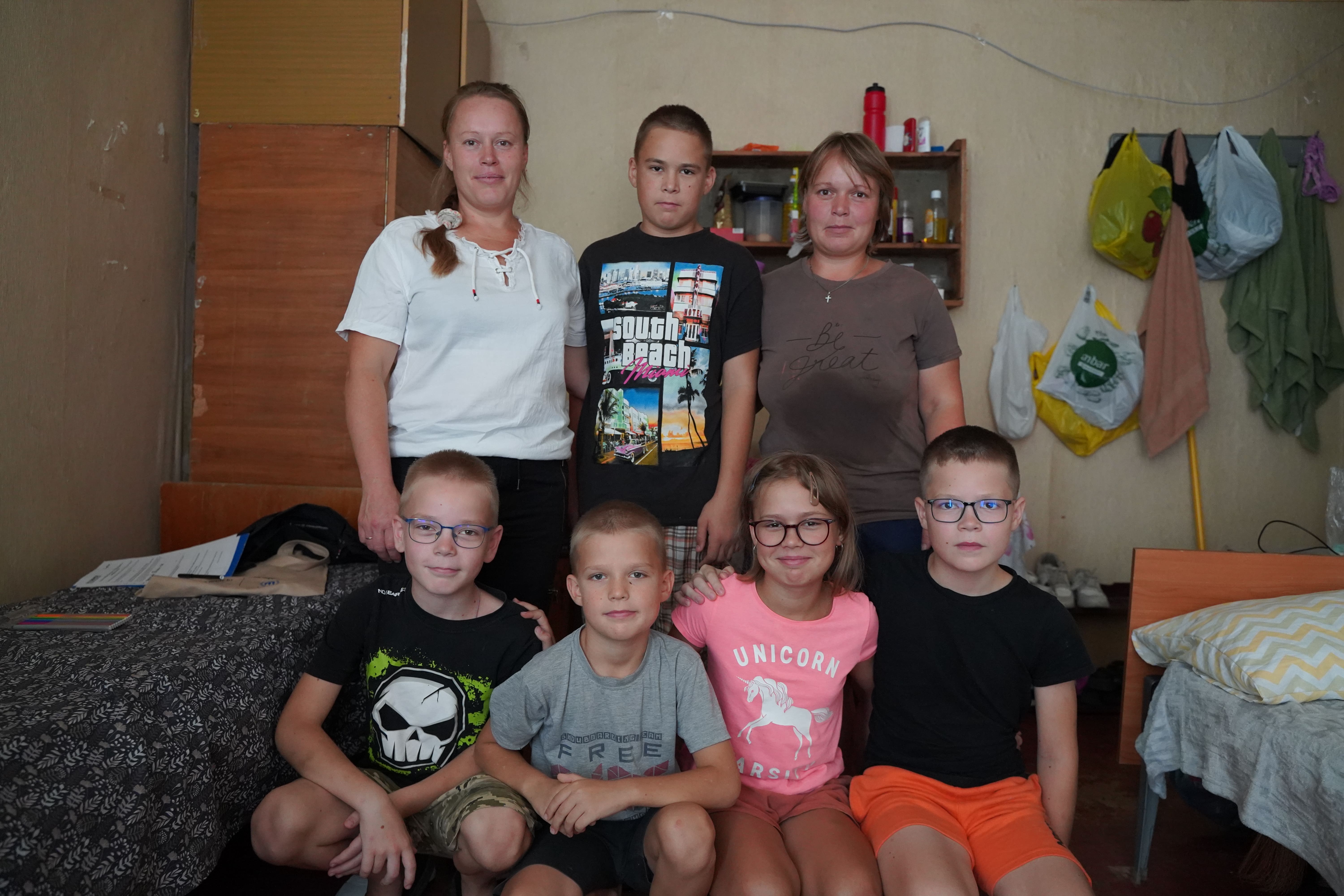 Ukraine_Evacuated-Family-From-Velyka-Rybytsia