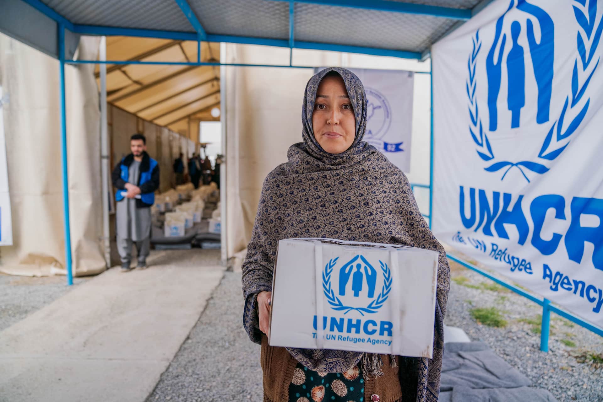 Afghanistan_UNHCR-Assists-Returning-Refugees-With-Cash-And-Essential-Supplies