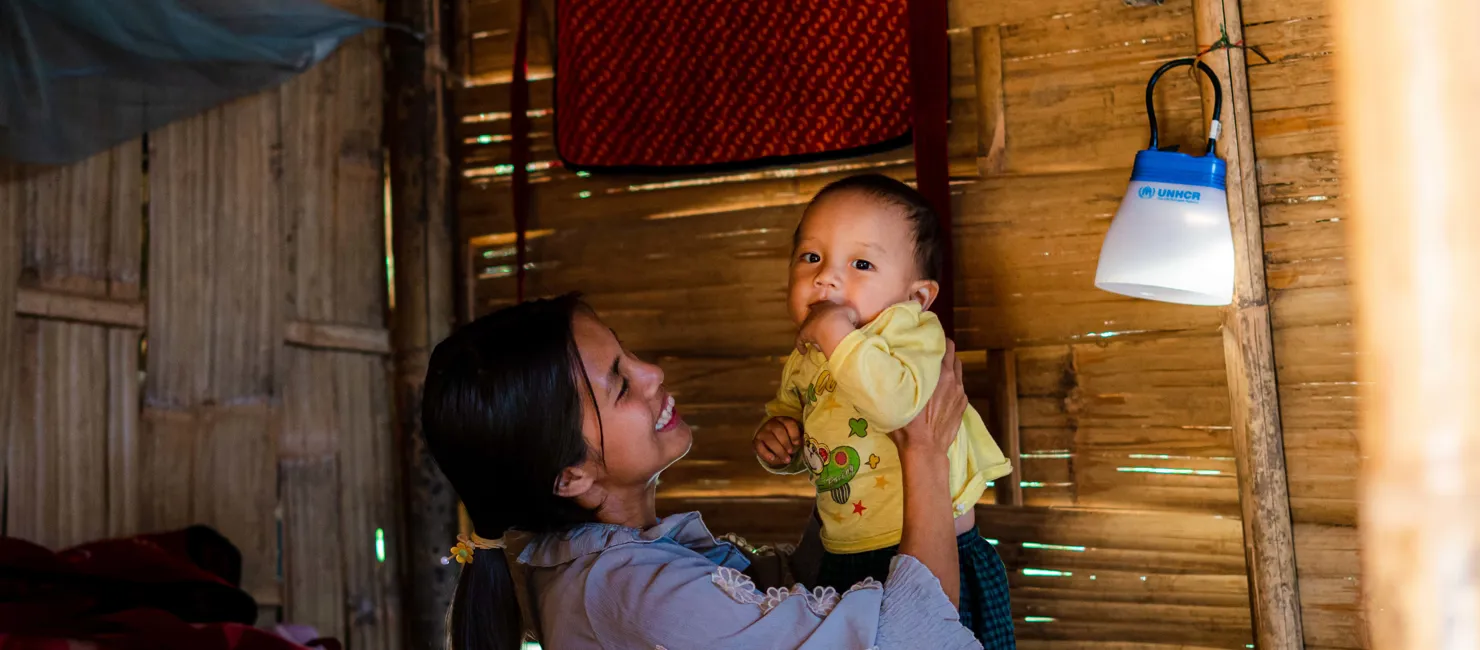 Myanmar Woman Plays With Baby New Shelter North East Myanmar