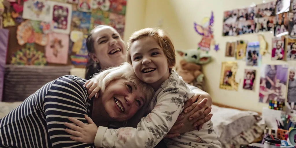 Package To Help Reunite A Family Min