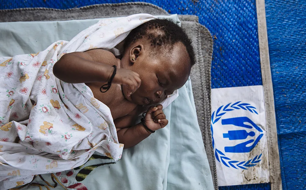 A new baby birthing kit