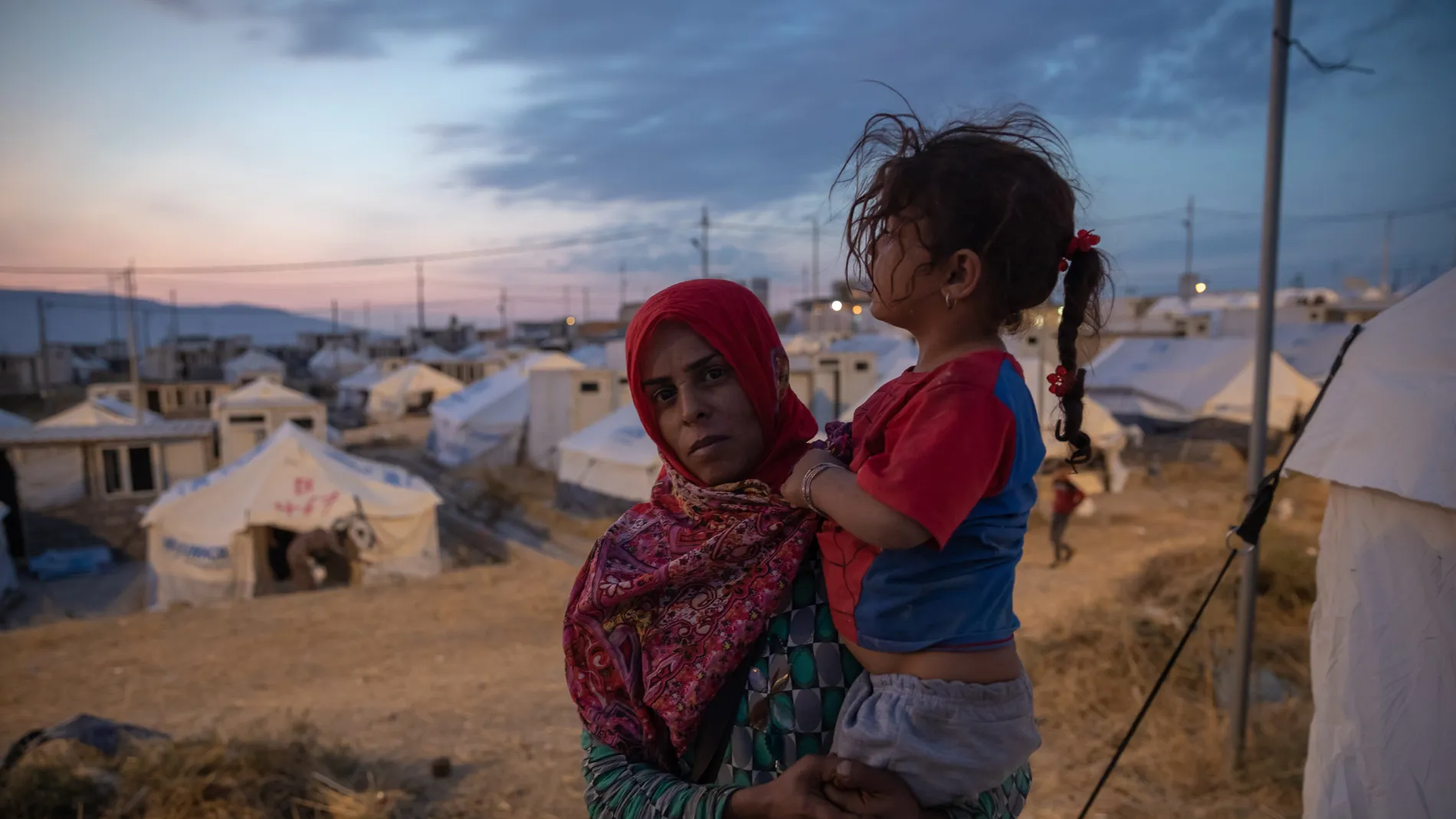 Iraq_UNHCR-provides-aid-and-shelter