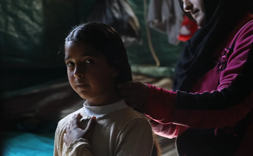 Extension More Support Needed As Syrian Refugees Reach Breaking Point Mother And Daughter