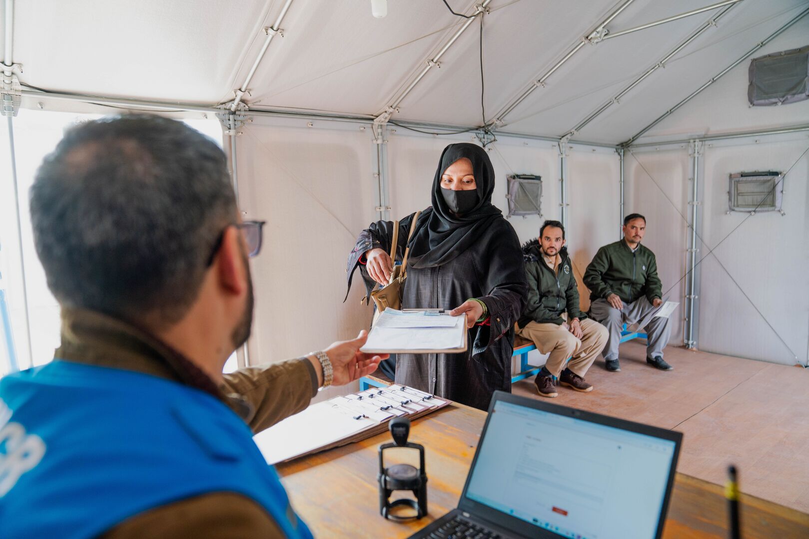 Afghanistan. UNHCR Encashment Center Assists Returning Refugees With Cash And Essential Supplies. (1)