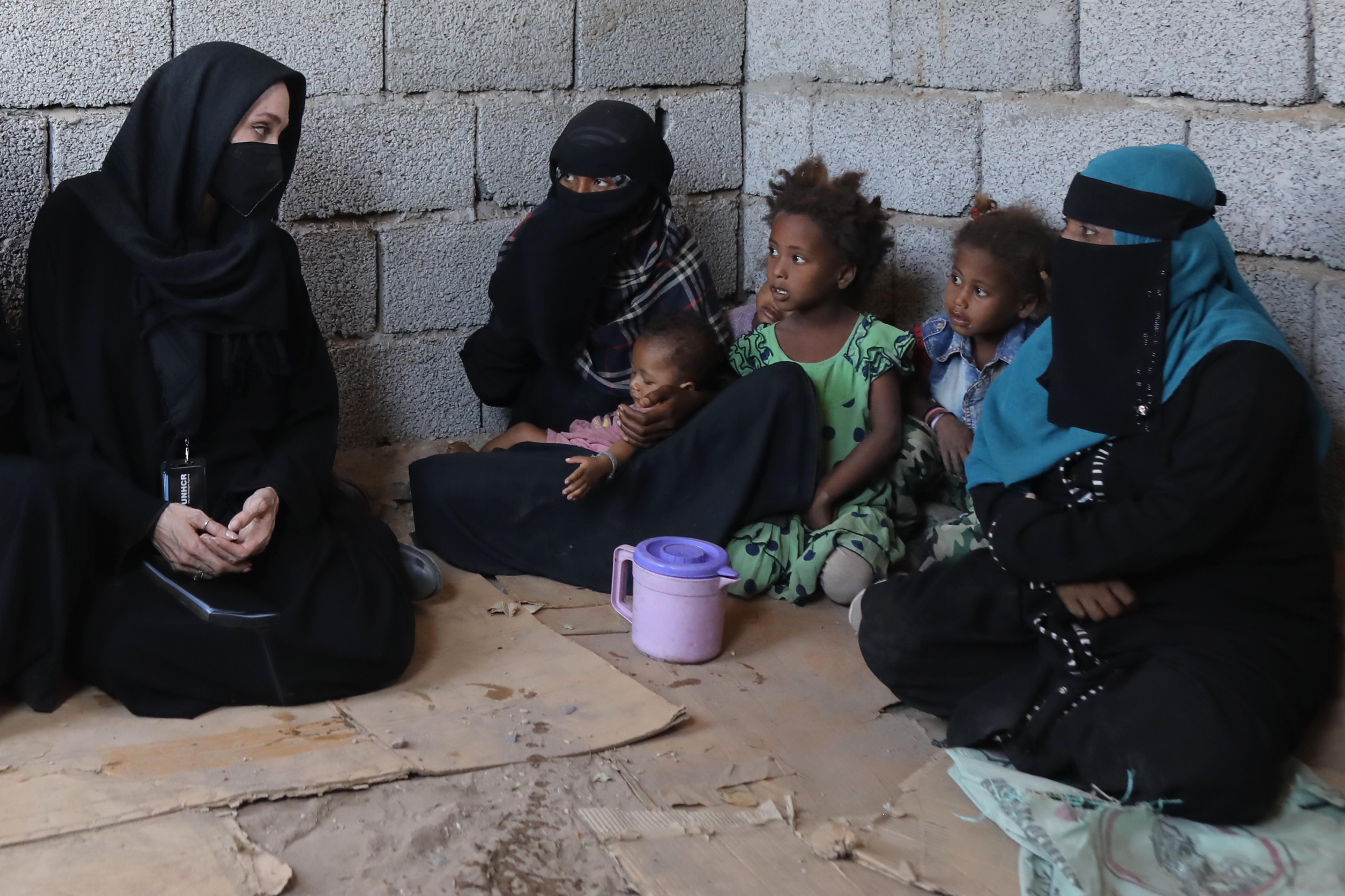 Angelina Jolie For Yemen Story