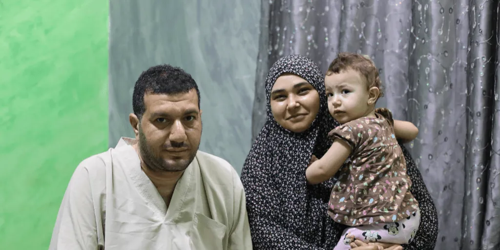 Syrian refugee family. Cash assistance provided by UNHCR helped them get back on their feet.