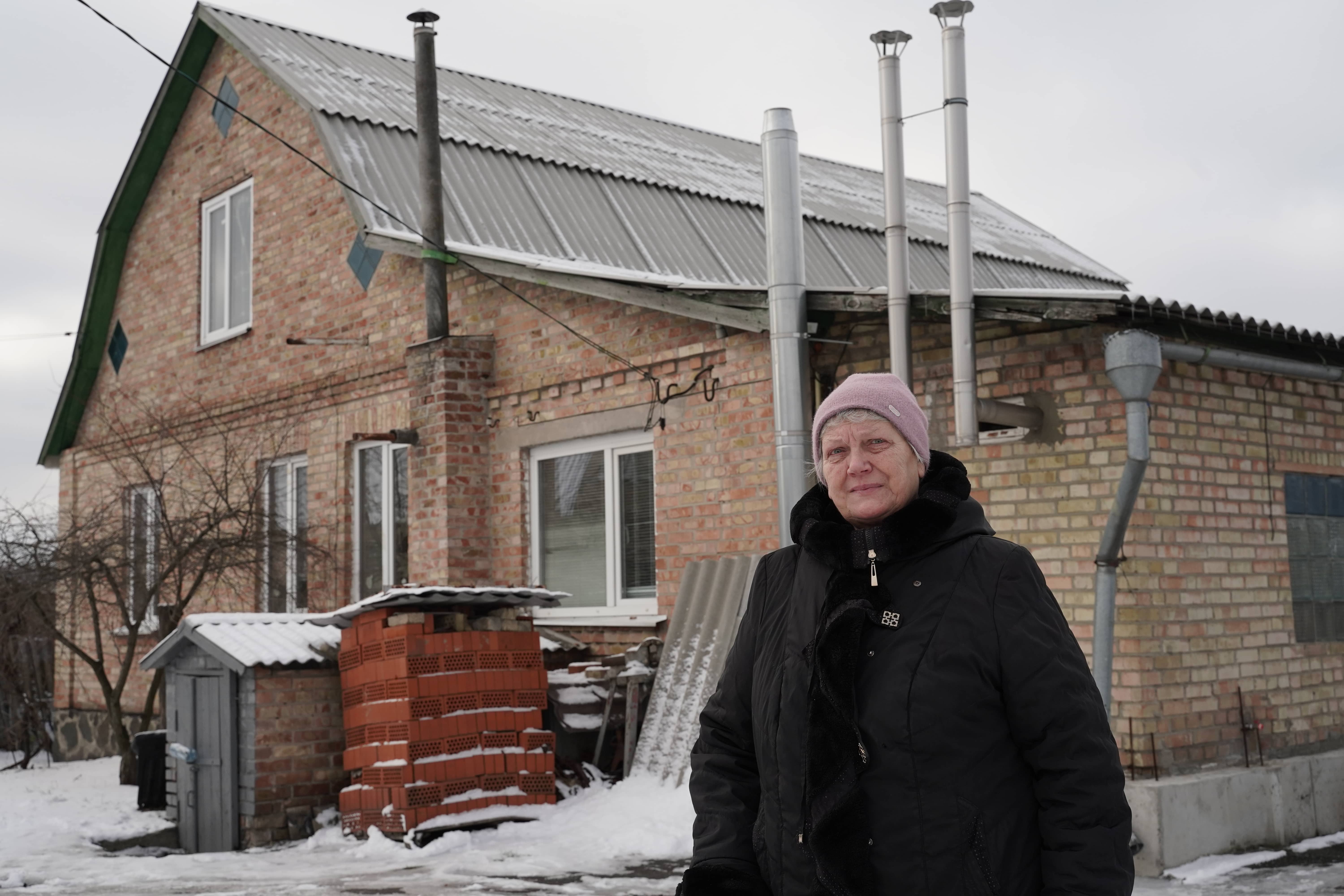 Ukraine_Lidiia-69-at-home-in-Horenka-Village-Kyiv-Oblast