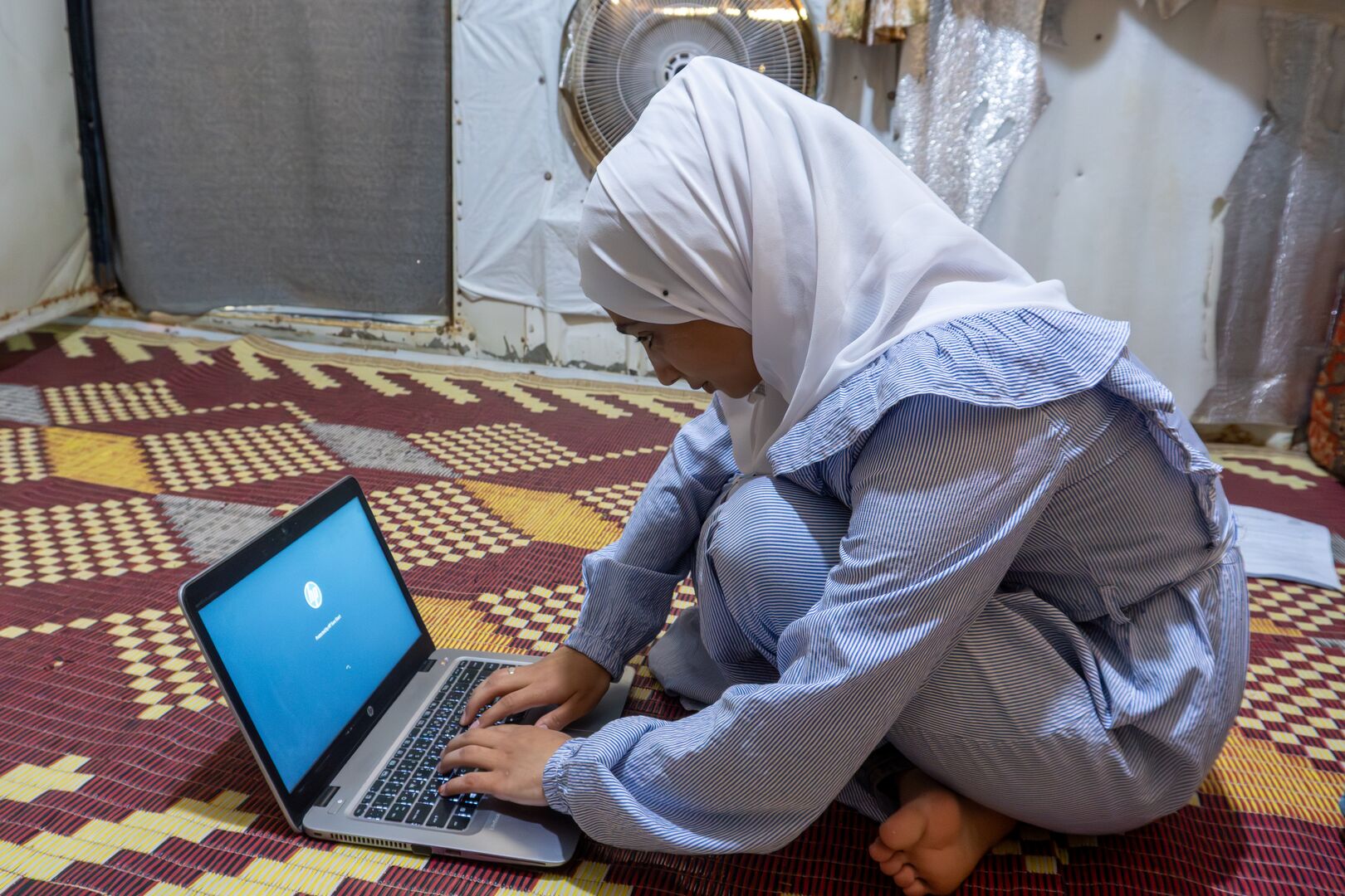 Jordan_Syrian-Refugee-Girl-in-Azraq Camp Leads Training Sessions To Raise Awareness Among Girls About Online Crimes